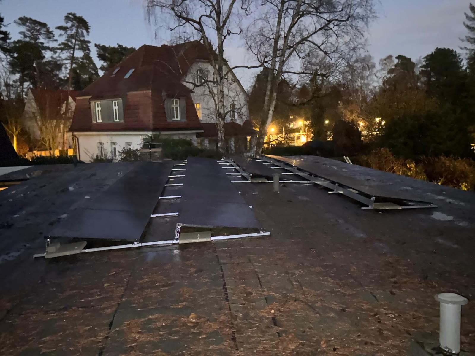 Besenrein übergebene Gewerbefläche nach Auflösung